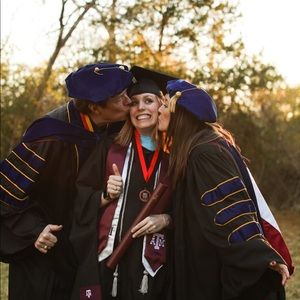 Meet your Posher, Britni